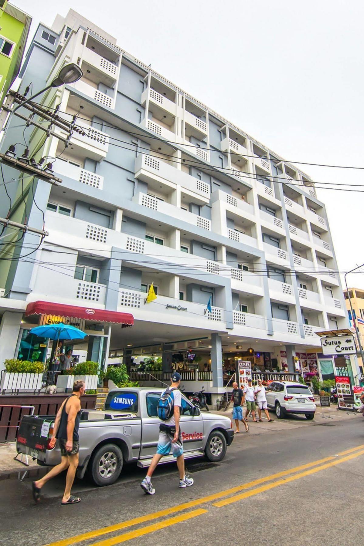 Sutus Court 1 Hotel Pattaya Exterior photo